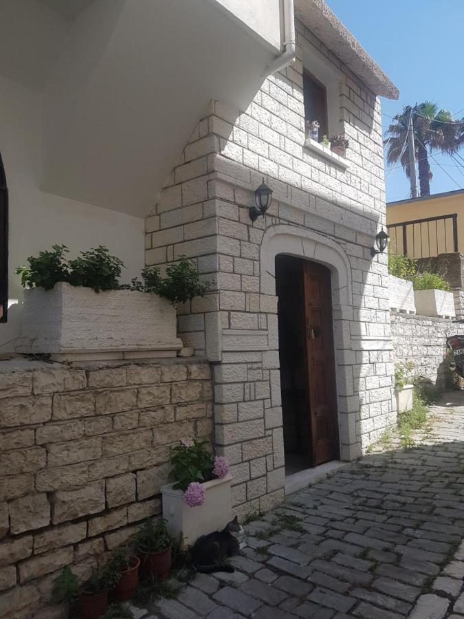 White Villa Берат Екстериор снимка