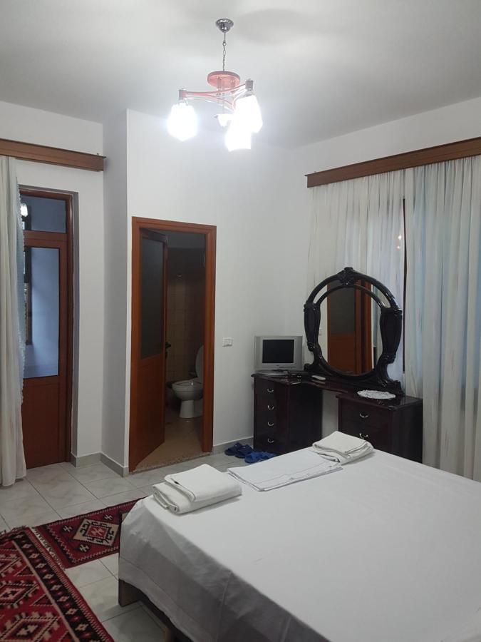 White Villa Берат Екстериор снимка